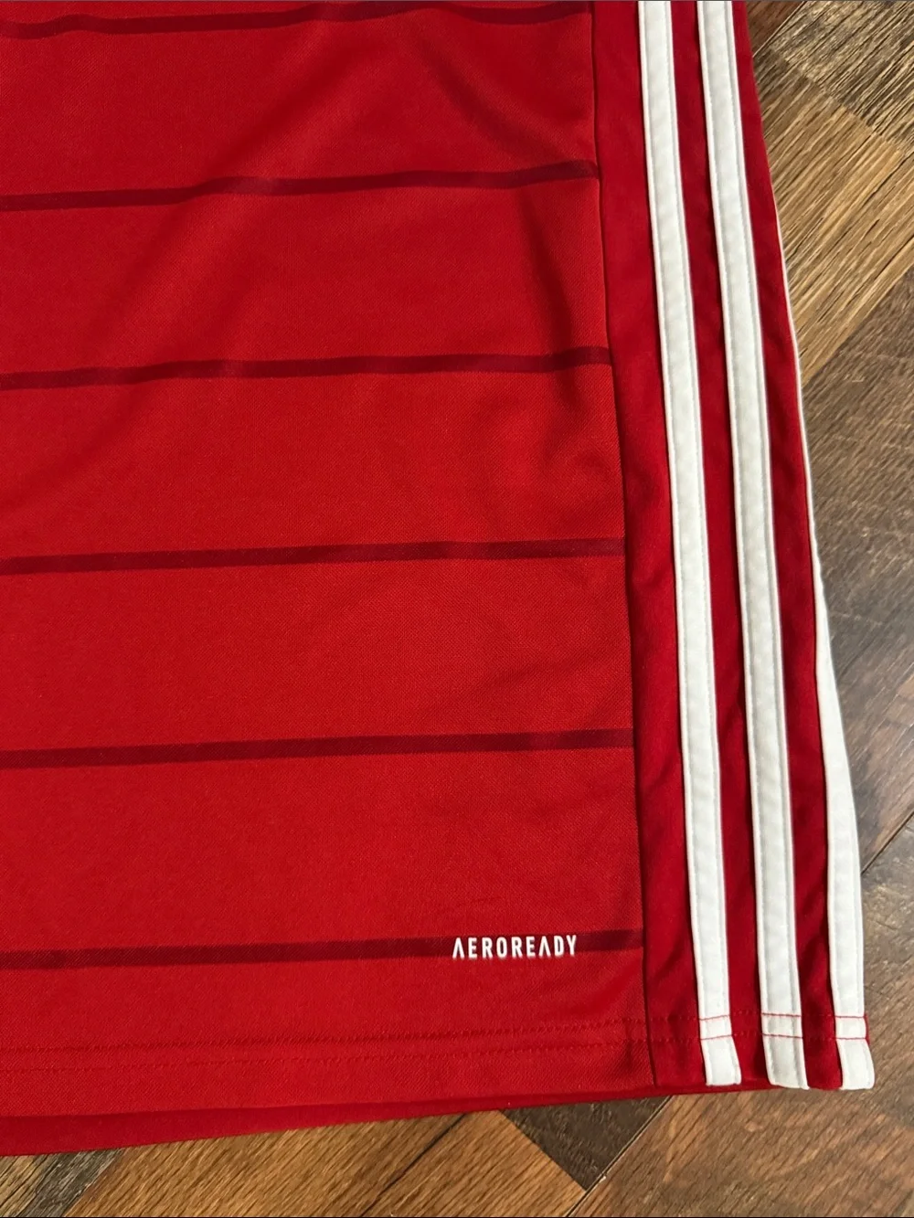 Adidas AeroReady Red Striped Performance Soccer Jersey Shirt Men’s Medium